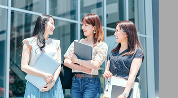 楽器と⼈を同時に運ぶ